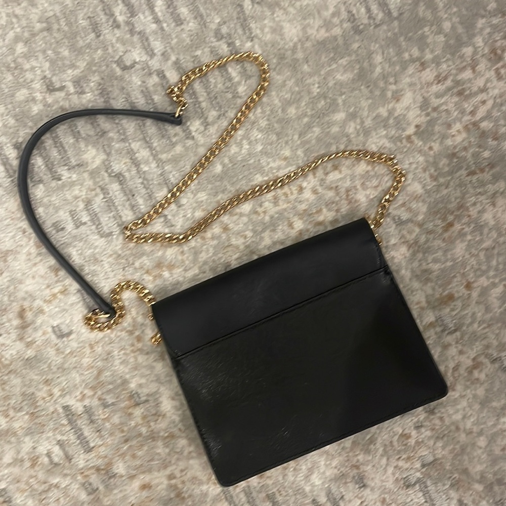 ❌SOLD❌ Tory Burch Leather Shoulder Bag - Picture 6 of 10